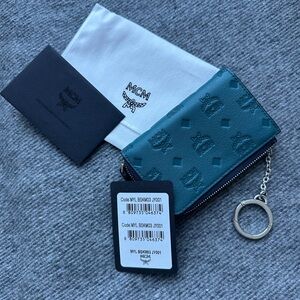 ✨ MCM Aren Zip Card Wallet | Teal Monogram Leather | Brand New ✨